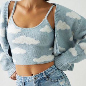 what is it: soft cloud tank       brand: pacsun     size: xs